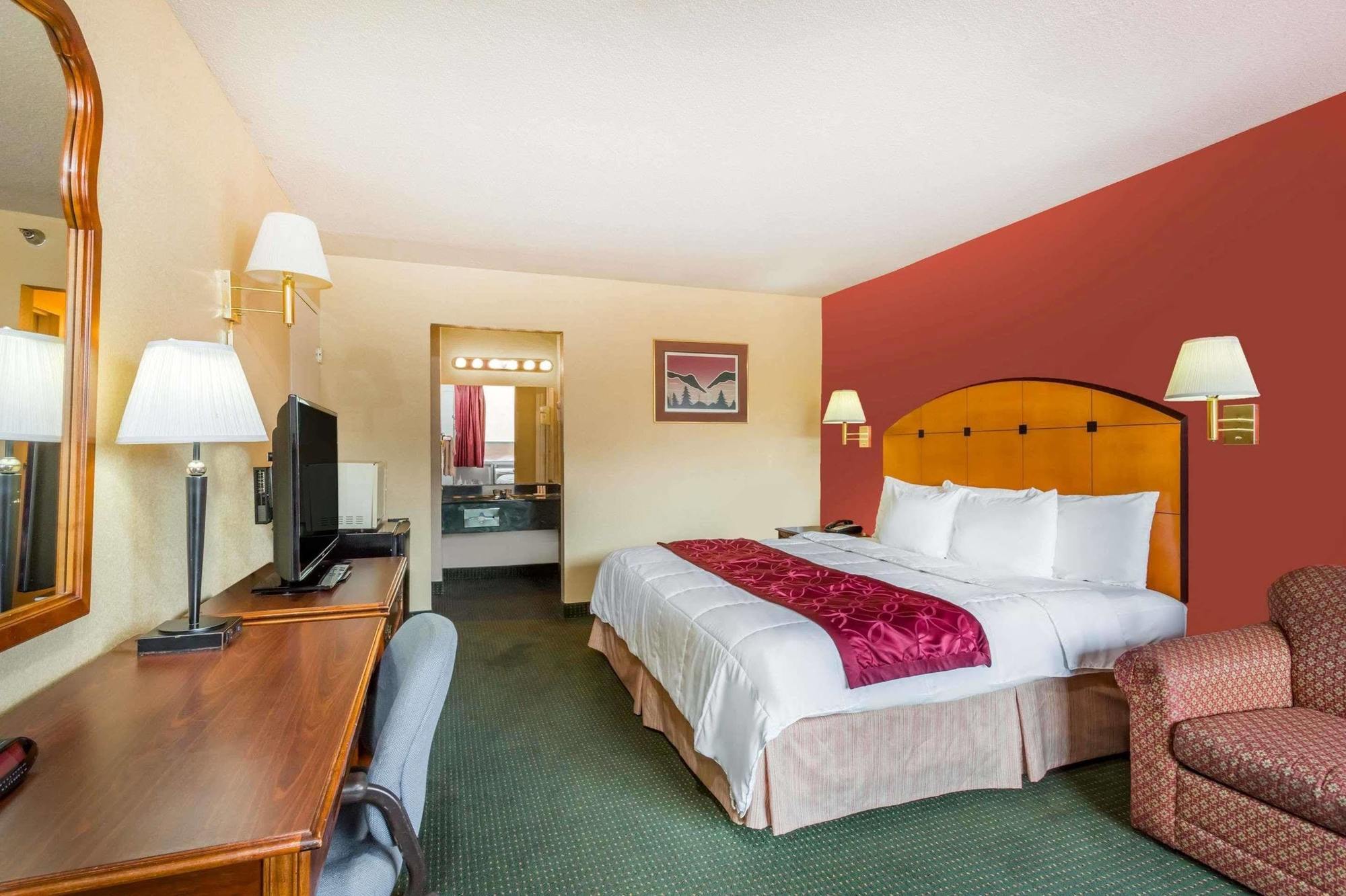 Hotel Ramada By Wyndham Roanoke Exteriér fotografie